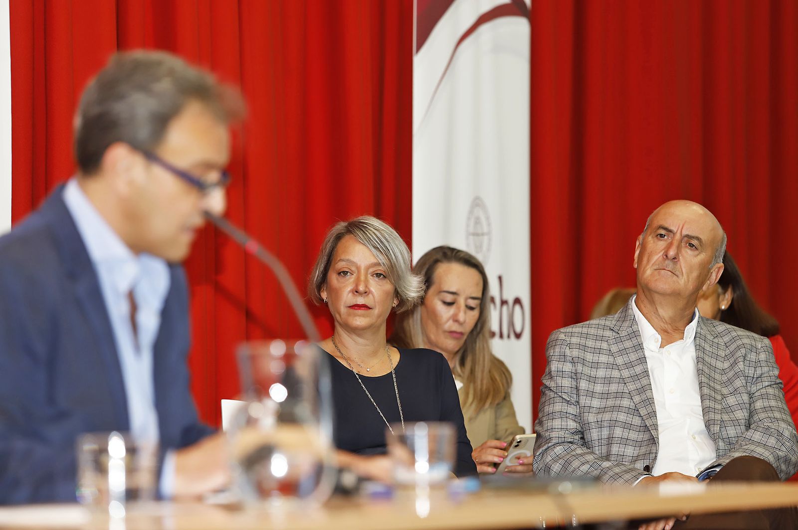 Imágenes de la clausura del curso académico 2022-2023 del Aula de la Experiencia en la Universidad de Huelva