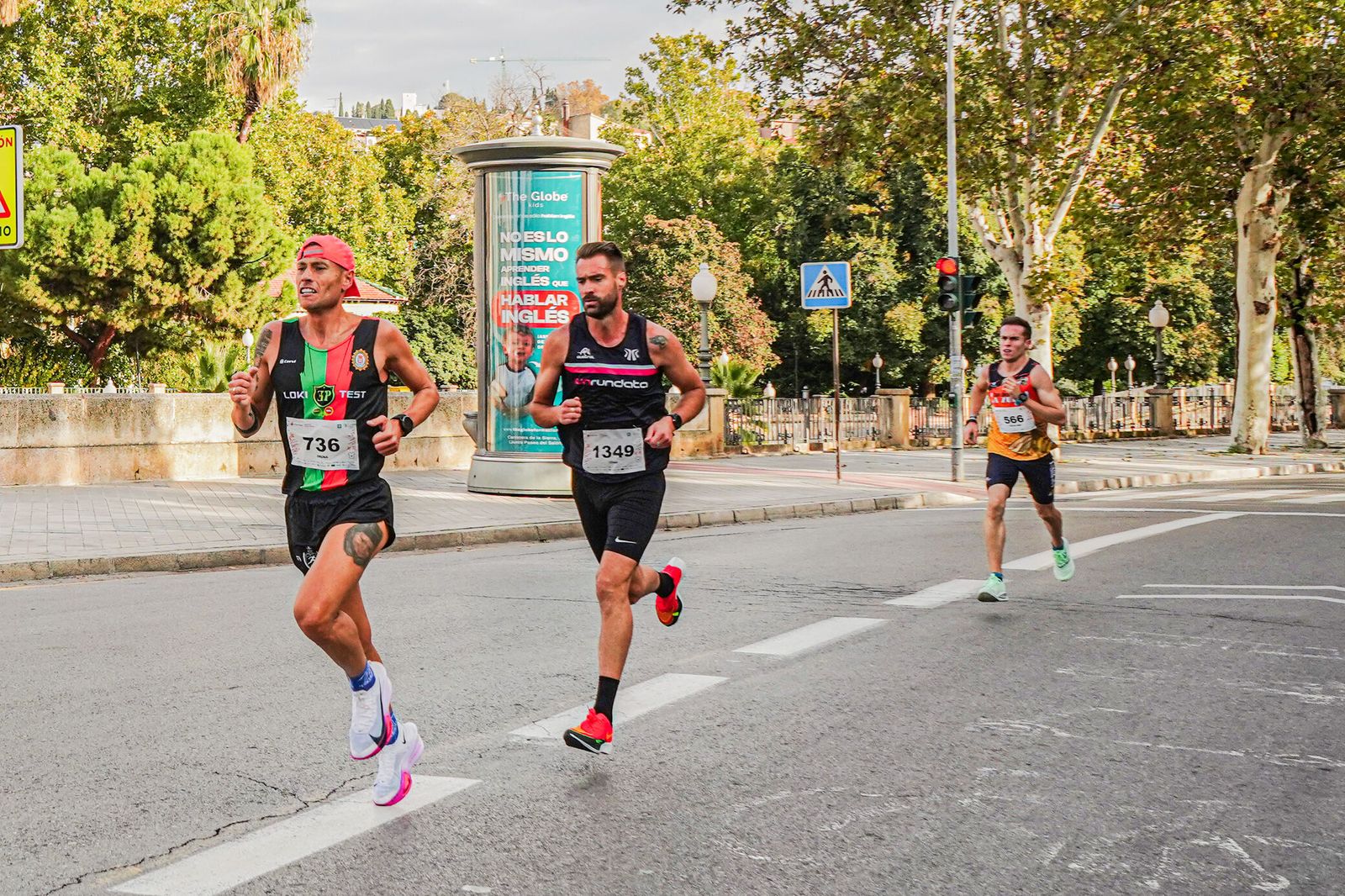 Las imágenes de la Carrera de la Cruz Roja en Granada