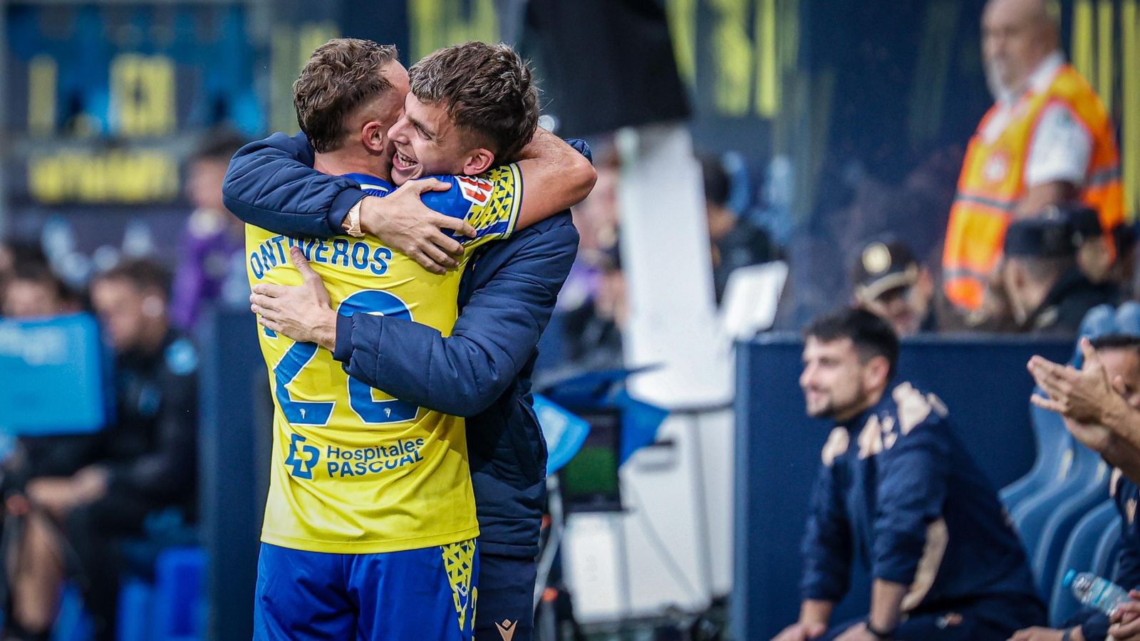 Búscate entre las imágenes del partido de futbol Cádiz CF - Málaga CF