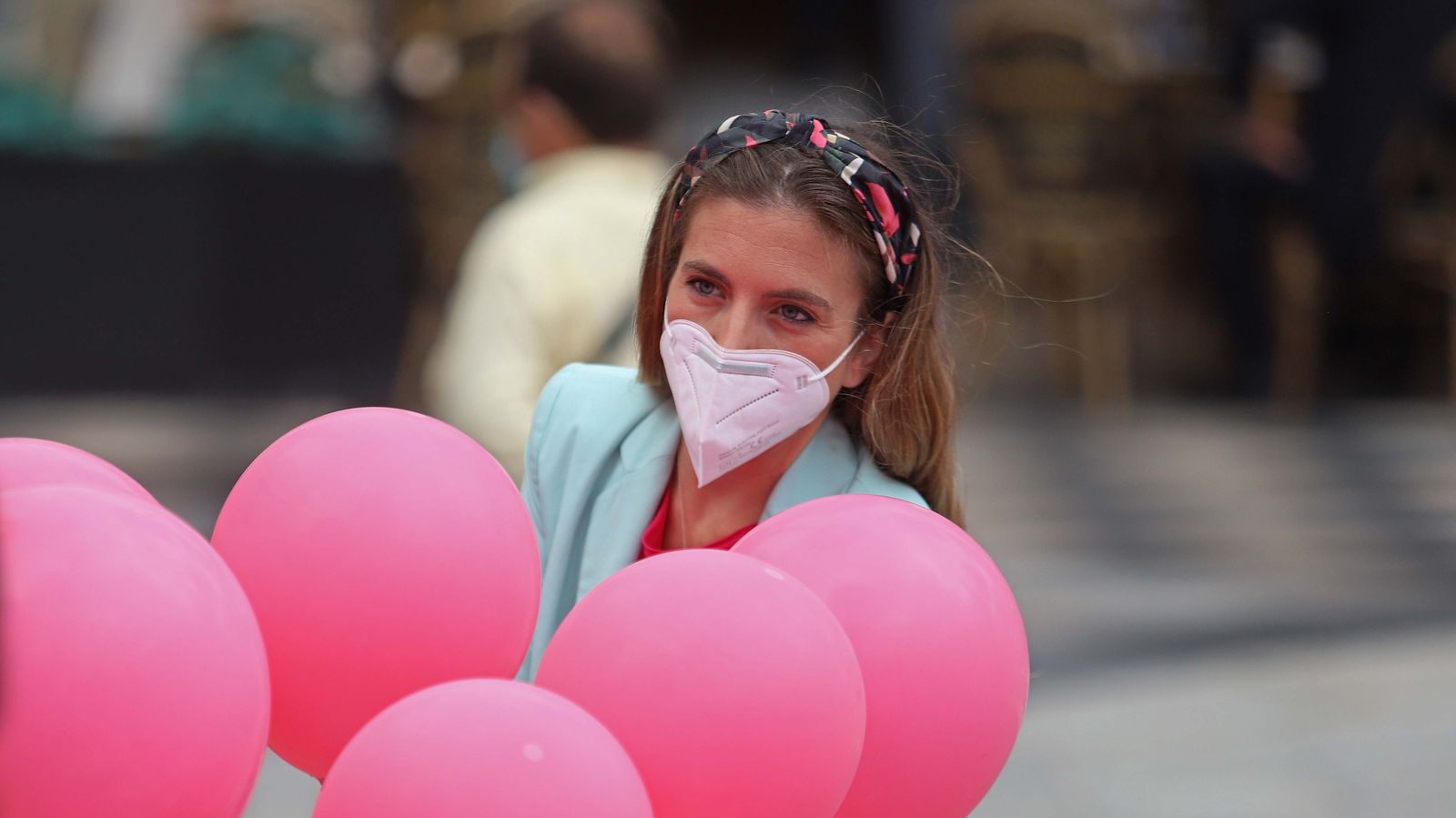 Fotos de la celebración del Día Mundial Contra el Cáncer de Mama en Algeciras