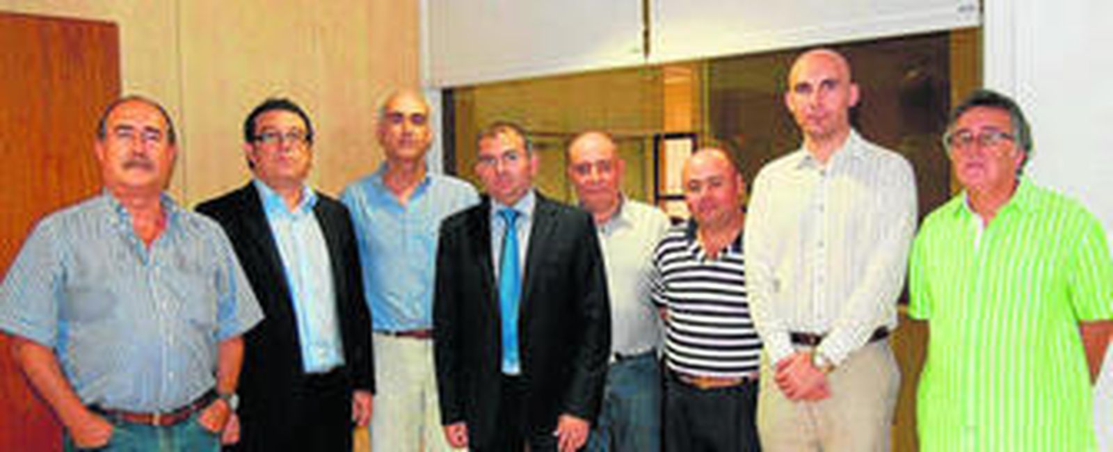 Representantes de CCOO, UGT y CGT, así como el responsable de Medios y RRHH de Ruralcaja y Cajamar.