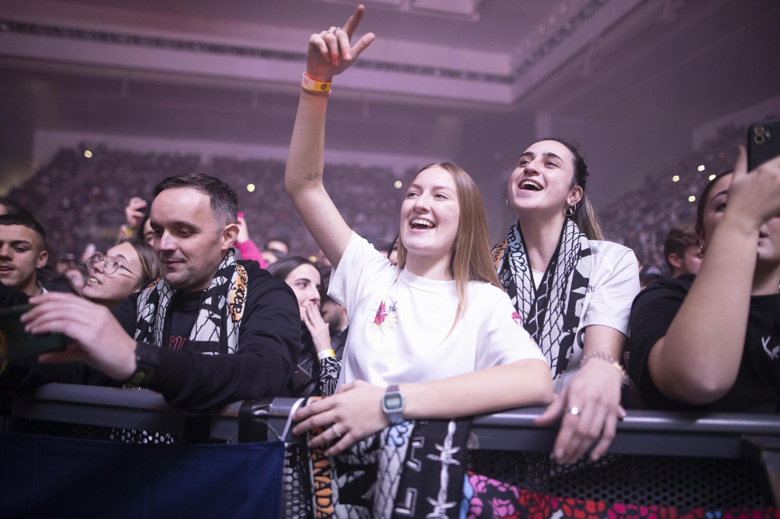 El Palacio estalla al son de Dellafuente, en imágenes