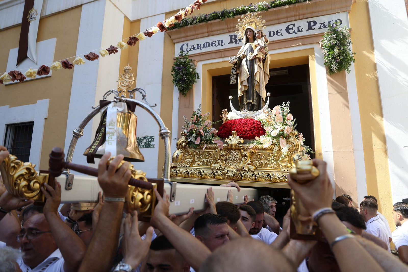 La procesión de la Virgen del Carmen en El Palo, en Málaga, en imágenes