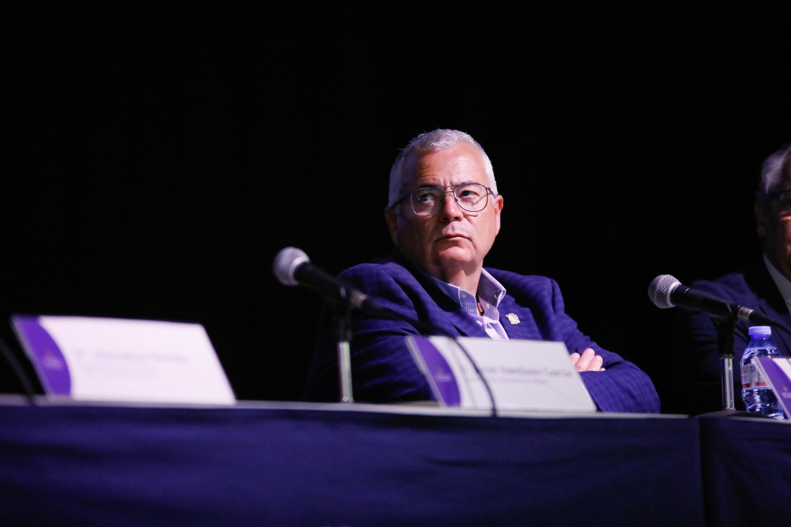 Imágenes de la entrega de los Escudos de Oro del IEA y la celebración de su Plenario