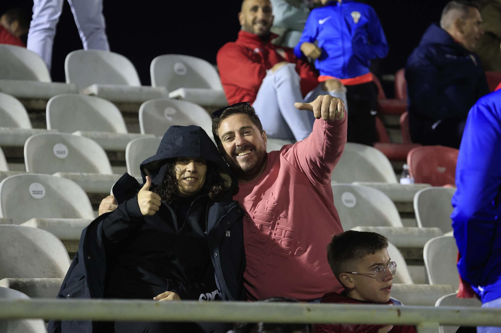 Búscate en las fotos del Algeciras CF - Antequera en el Nuevo Mirador