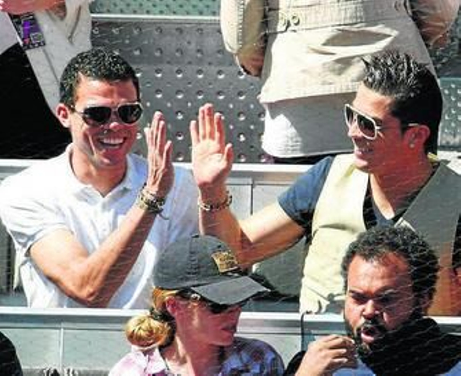 Varane sufre rotura de menisco y se pierde la Copa