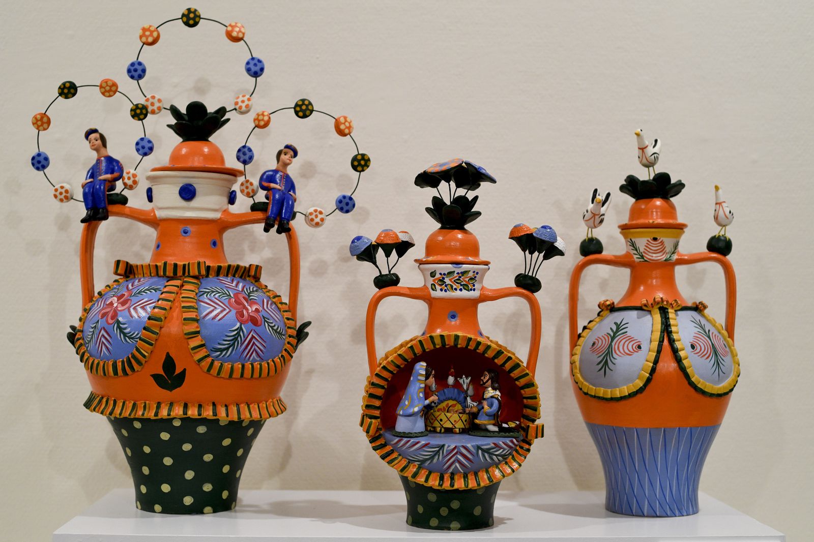 Así son los 130 belenes del mundo de Puerta Real en Granada