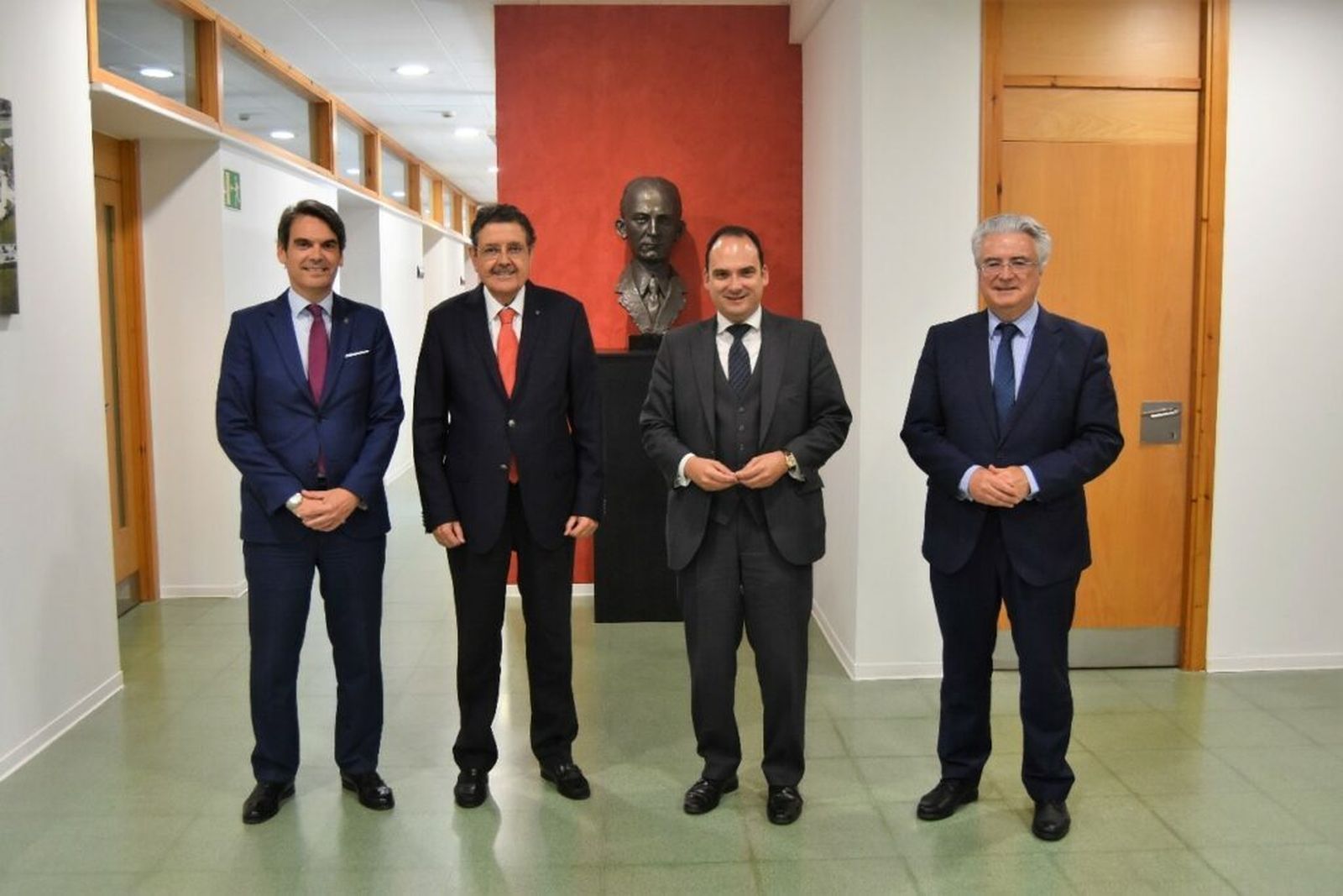 Foto de familia de los impulsores del proyecto.