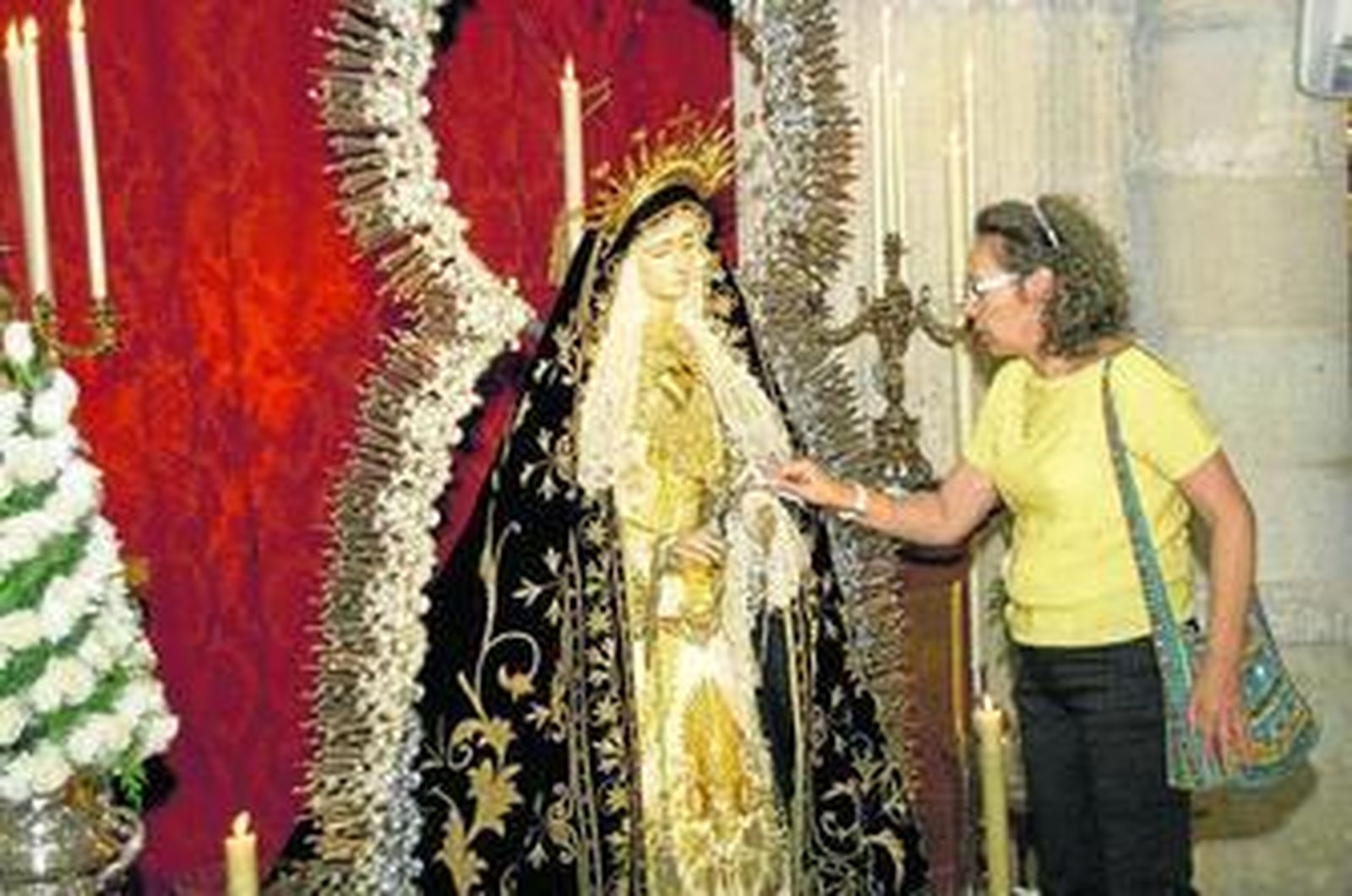 Besamanos de la Soledad en años anteriores y que tendrá durante toda la jornada de mañana.