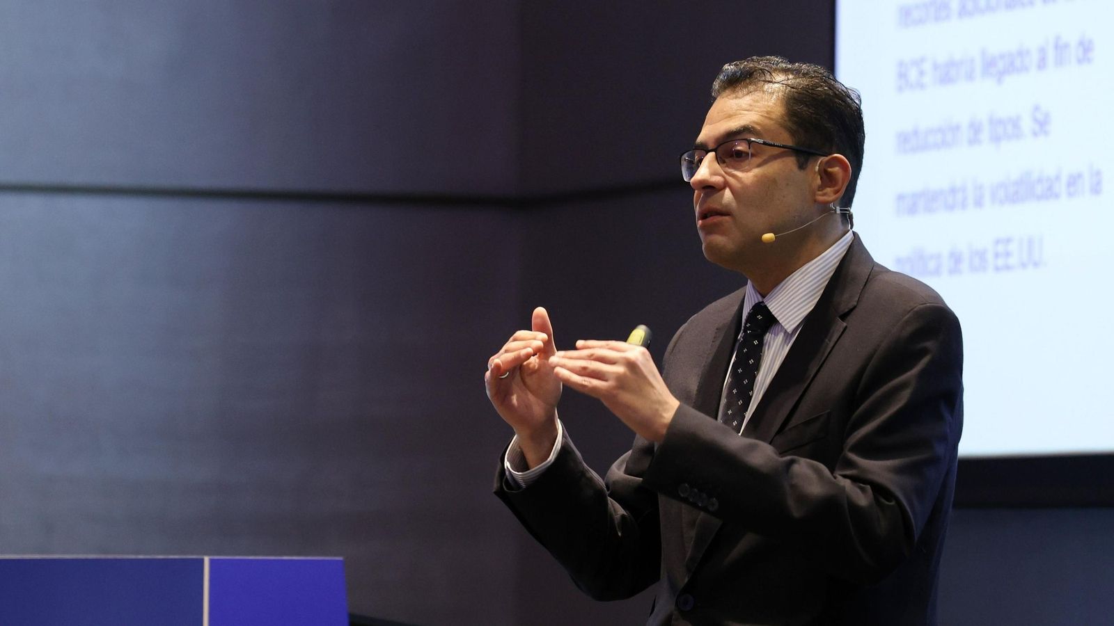 Miguel Cardoso, economista Jefe para España y Portugal de BBVAResearch, durante su ponencia.