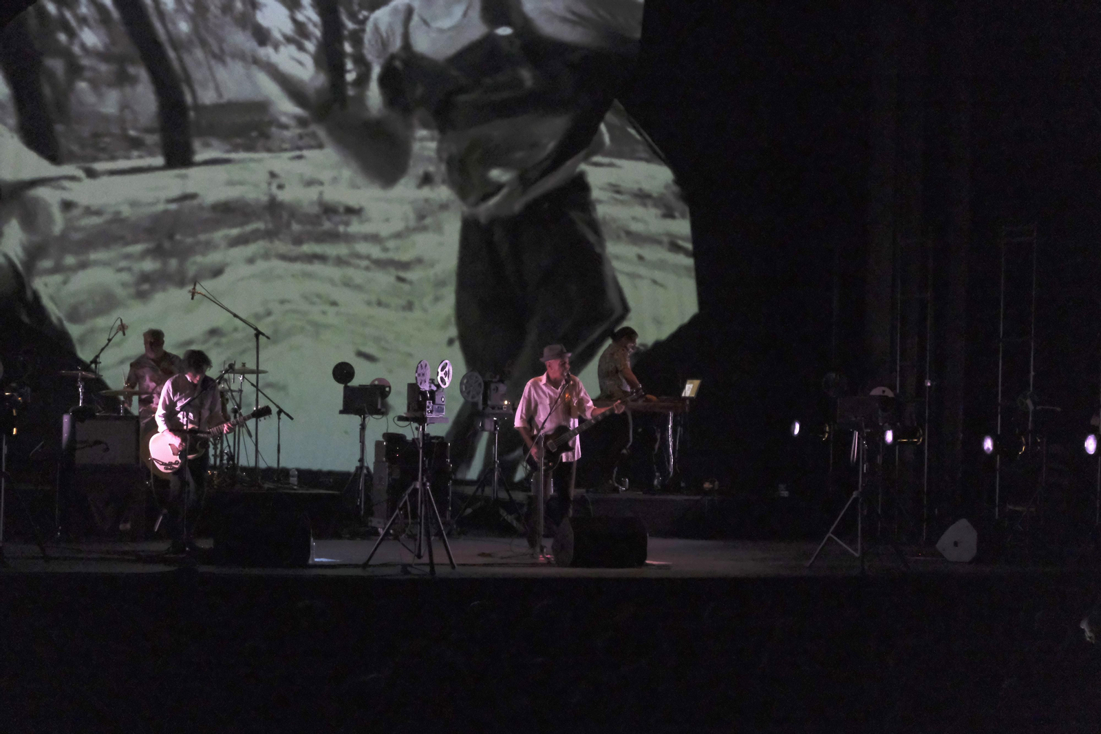 La actuación de Lagartija Nick en Cosmopoética, en imágenes.