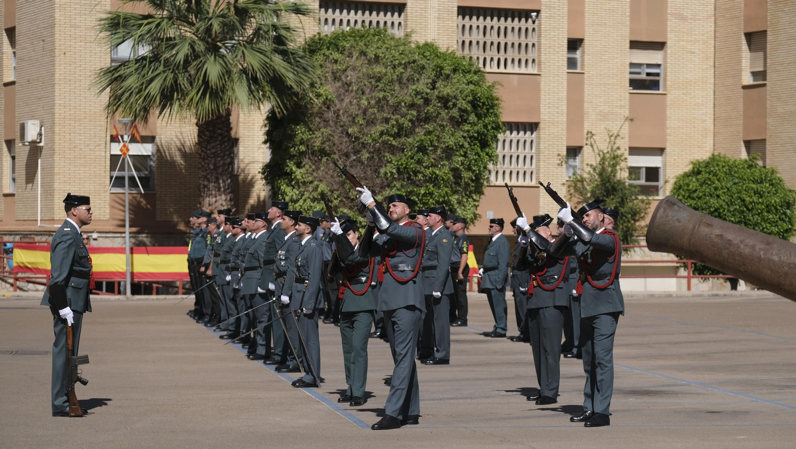 Imágenes de la celebración del 179 aniversario de la Guardia Civil, en la Comandancia de Almería