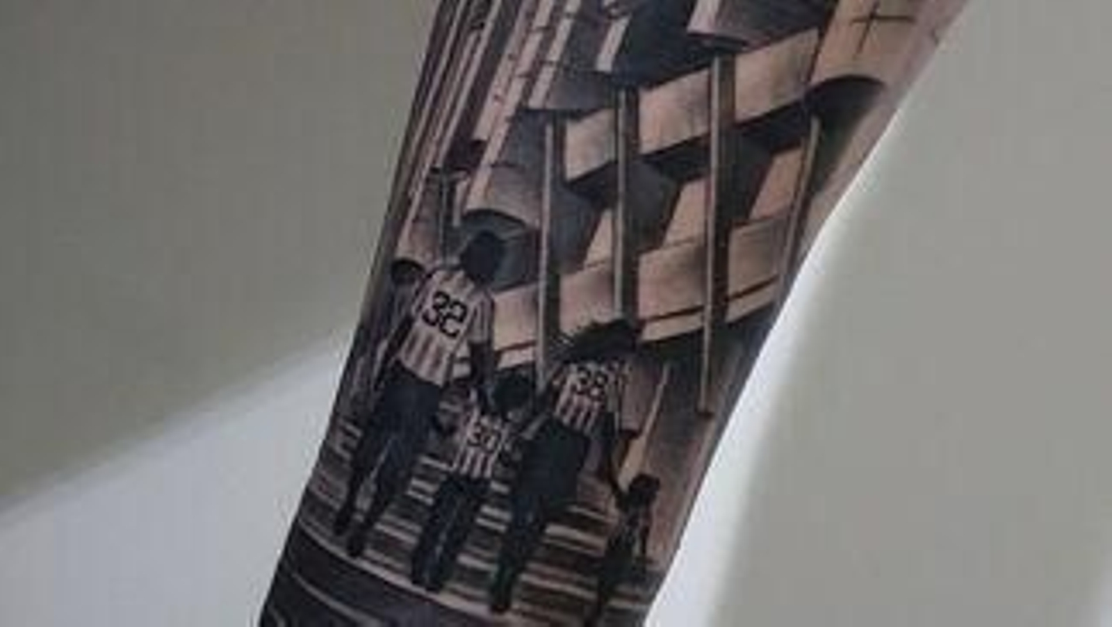 El tatuaje de Carmona.