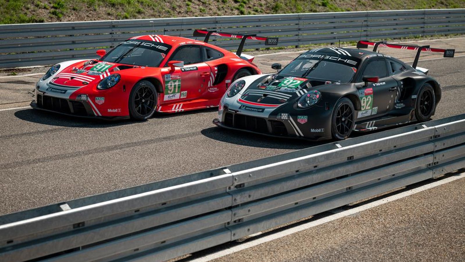 Dos Porsche participarán en la categoría GT Pro. Ambos están decorados para conmemorar la victoria de la marca de Stuttgart en en 1970, hace 50 años.