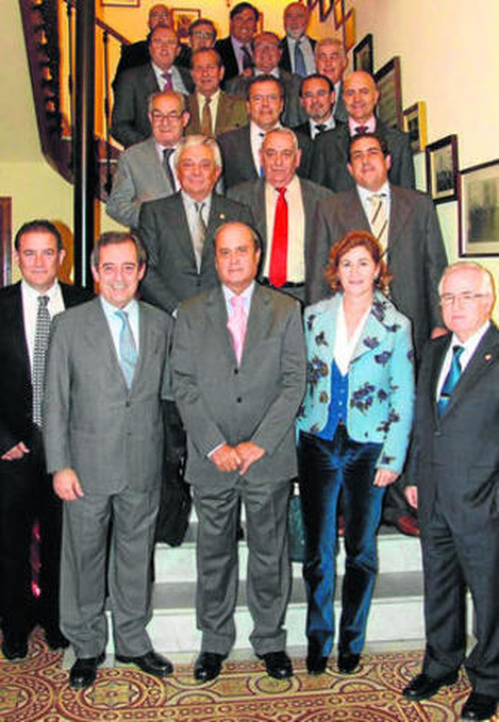 Diego Martínez Cano, junto a sus 13 homólogos en Andalucía.