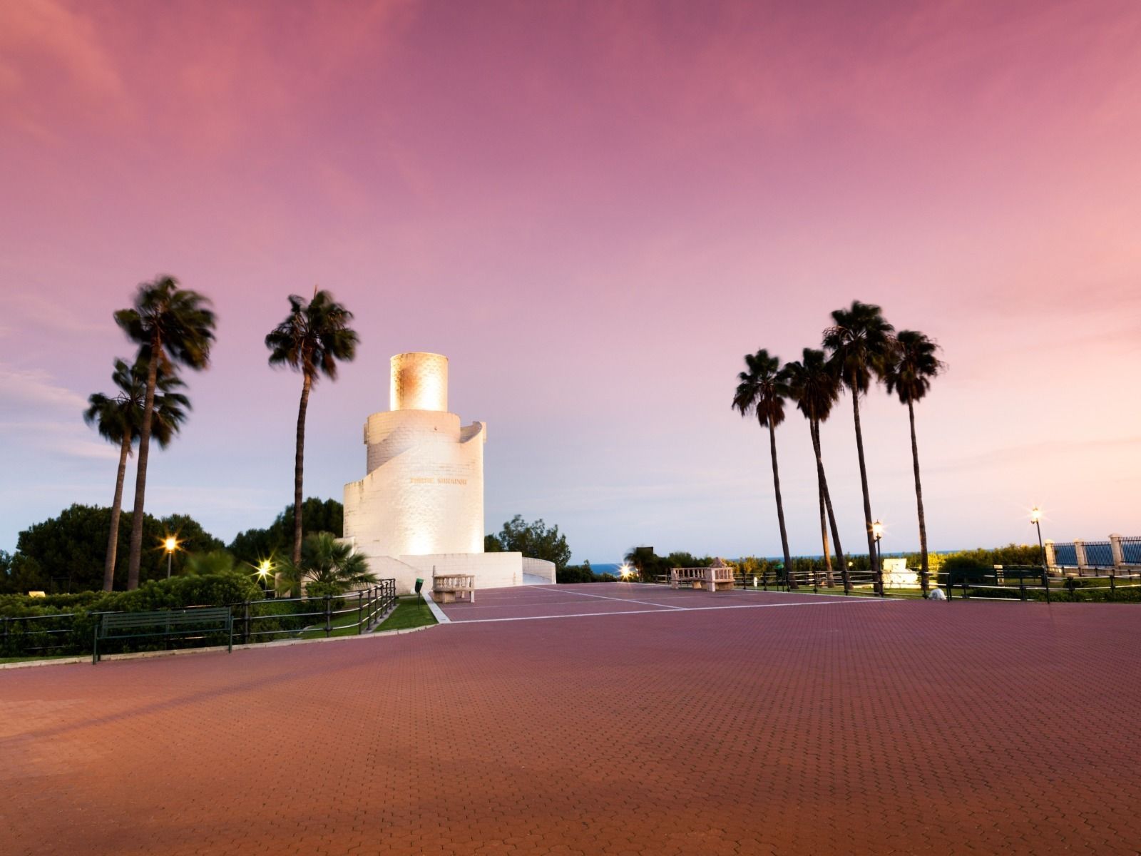 La Torre Mirador de Torremolinos.