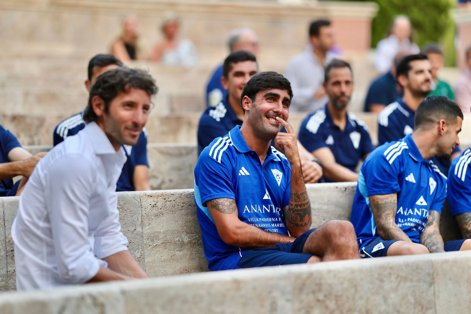 Así son las camisetas del Marbella FC 2025/2026