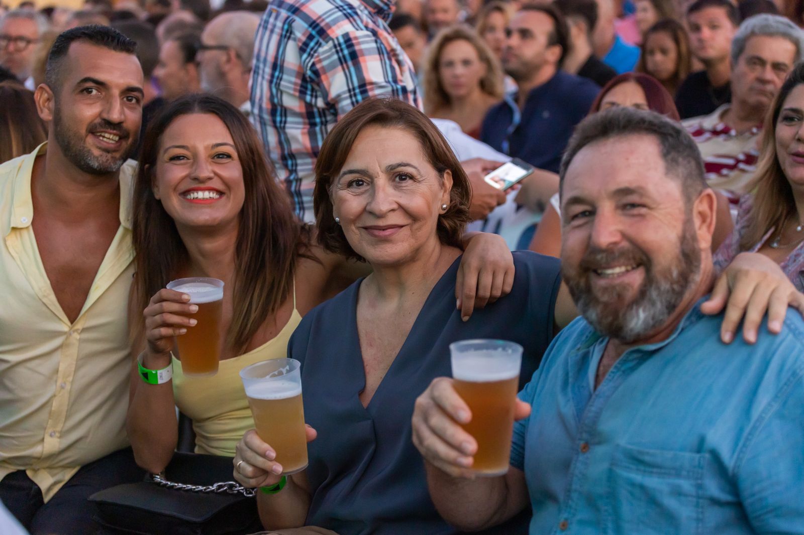 Búscate en el espectáculo del Comandante Lara en el Bahía Sound en San Fernando