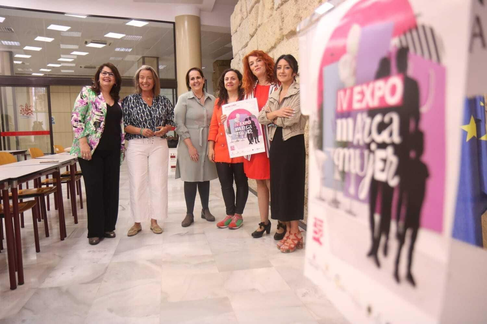 Presentación de la Feria Expo Marca Mujer en Córdoba.