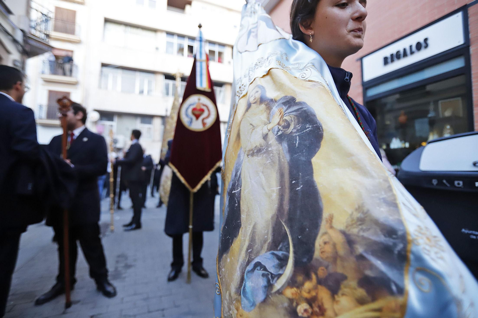 Imágenes de la procesión de la Purísima Concepción por las calles del el centro