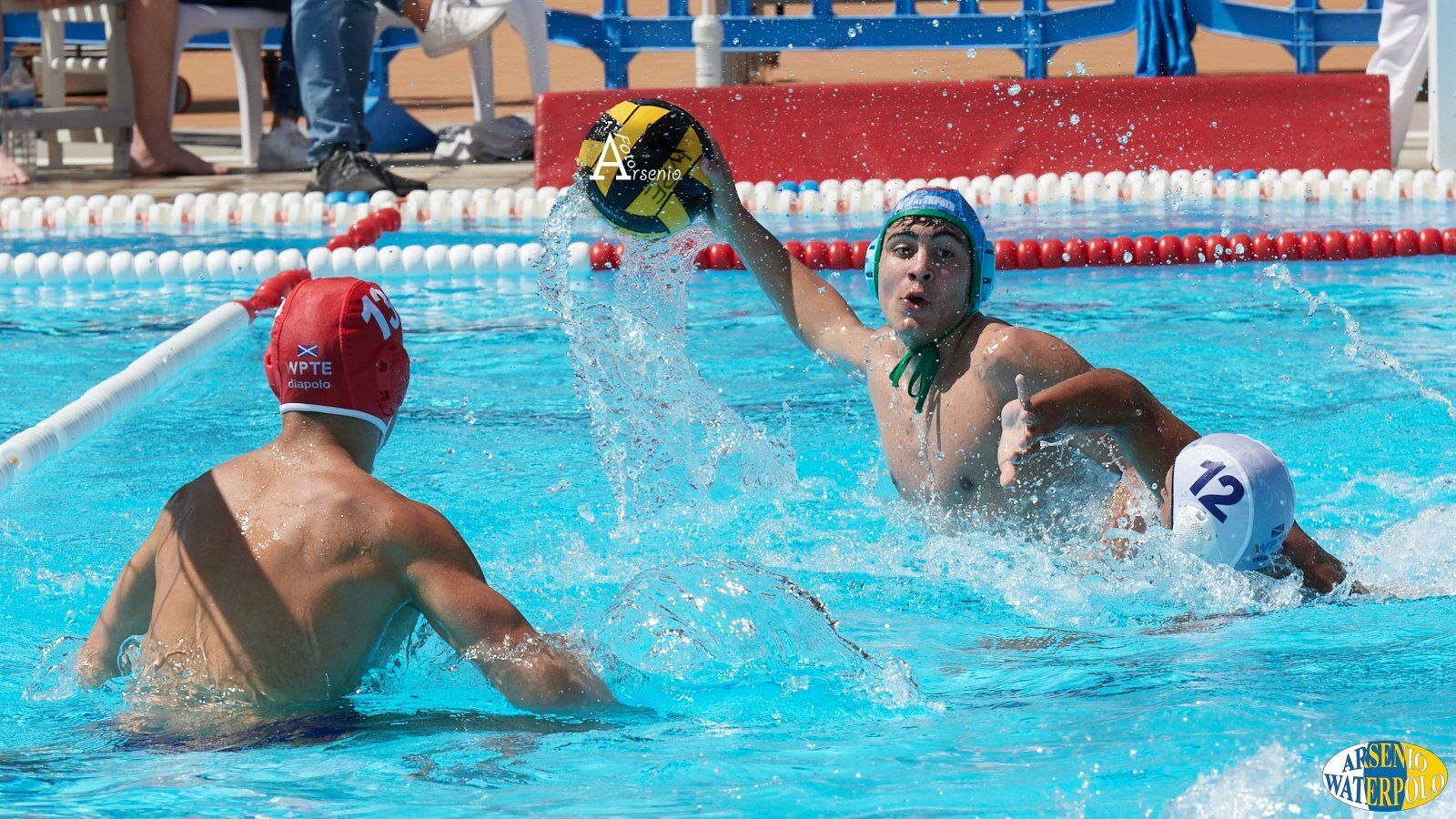 Ataque del conjunto nazareno.