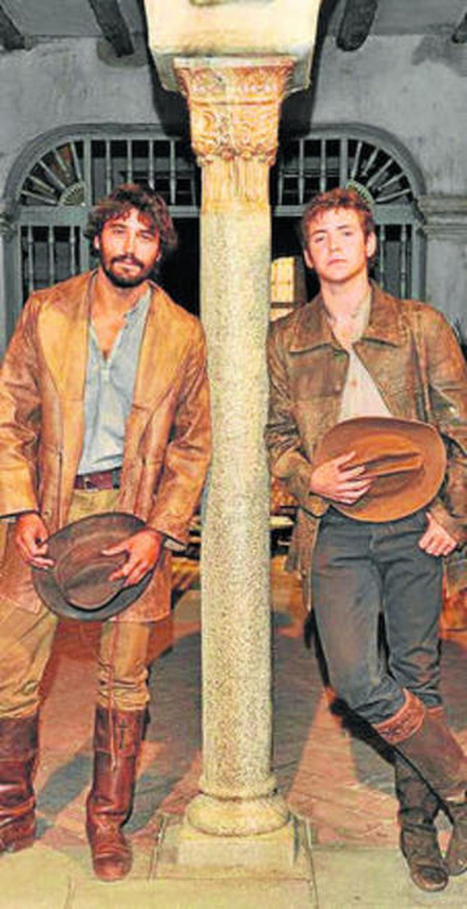 Los protagonistas de 'Tierra de lobos'