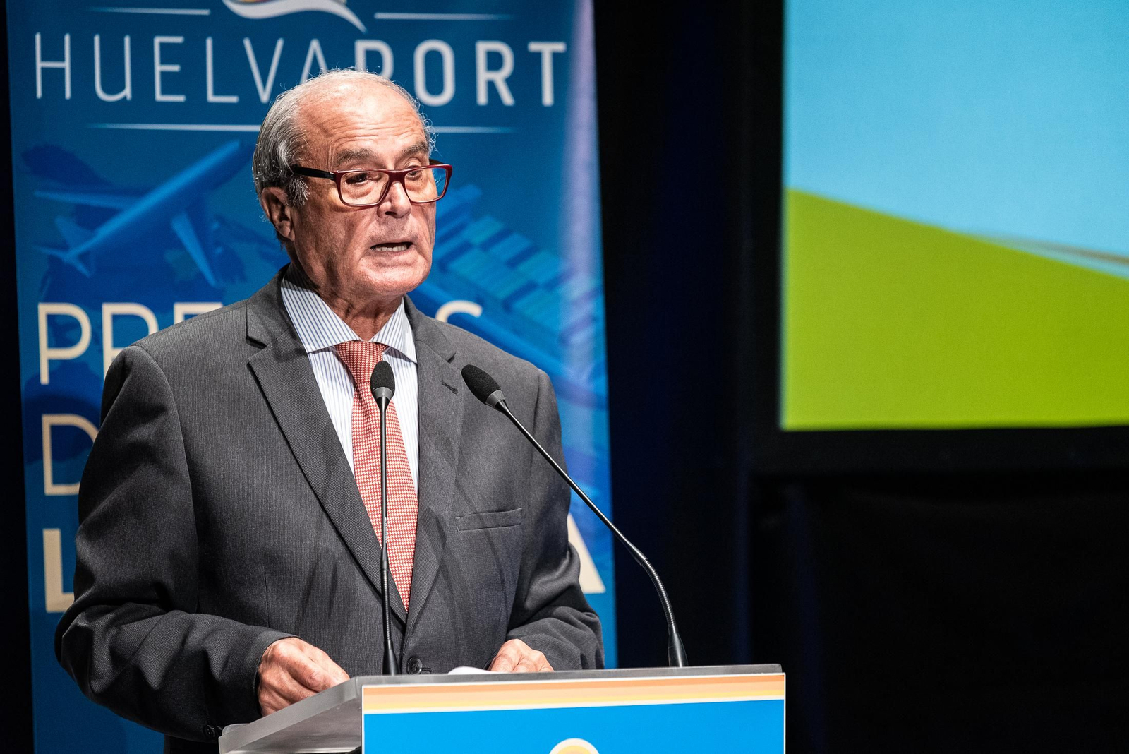 Imágenes de la III Entrega de Premios de la Logística de Huelvaport