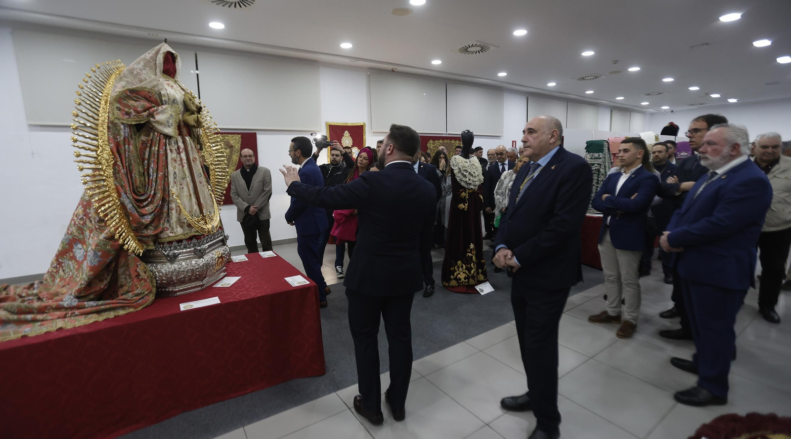 Fotos de la exposición comarcal cofrade en La Línea