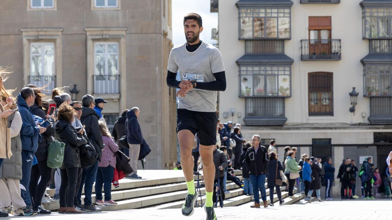 La Carrera y Caminata de la Buena Muerte a beneficio de ALES, en imágenes (1)