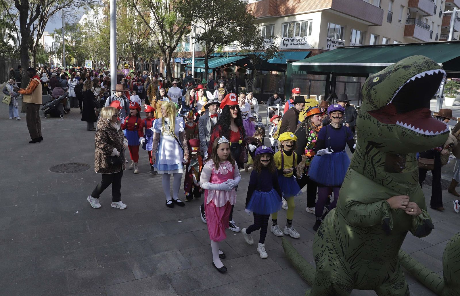 Fotos del III Pasacalles Escolar del Carnaval Especial en Algeciras