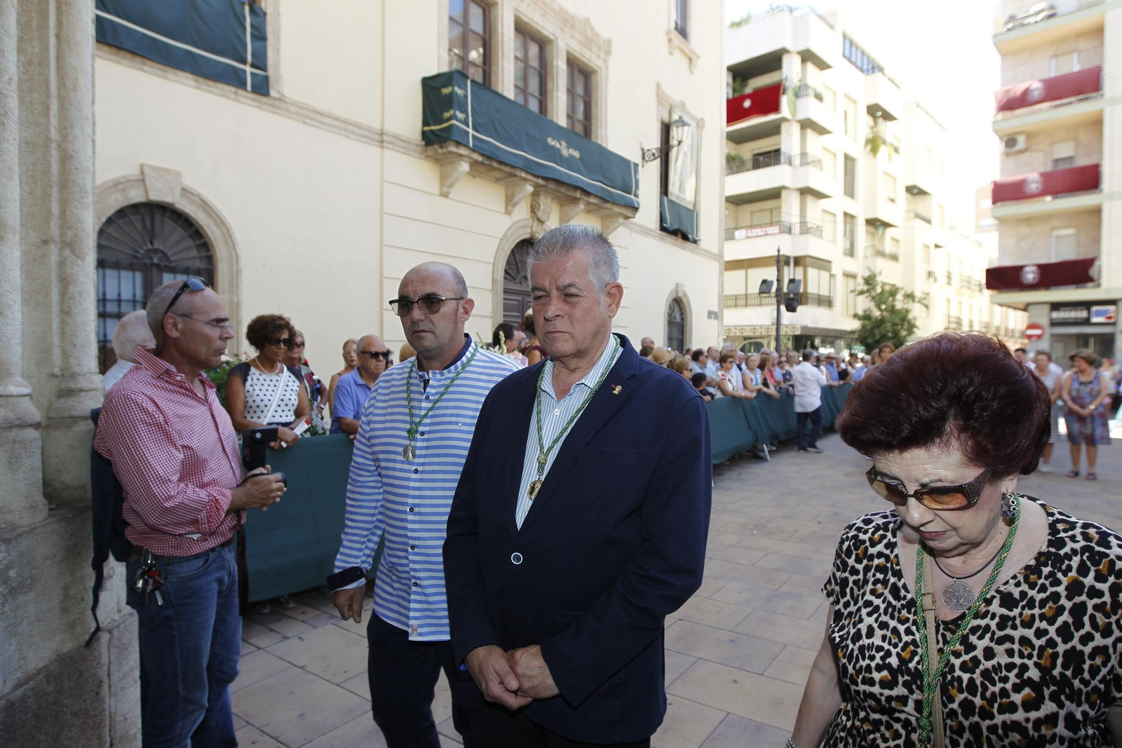 Fotogalería ofrenda floral a la Virgen del Mar. Feria de Almería 2019