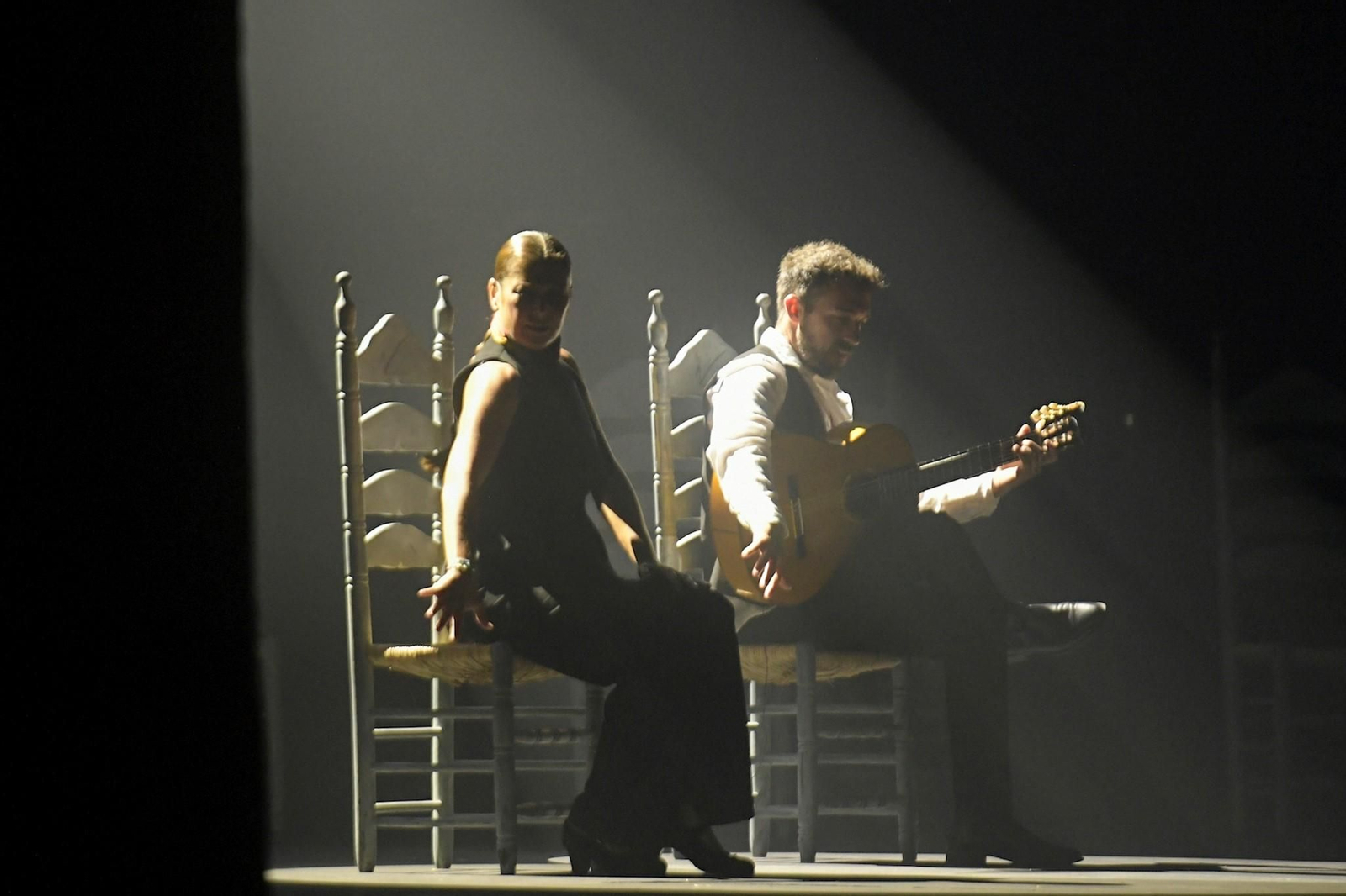 Sara Baras celebra sus bodas de plata con el público granadino