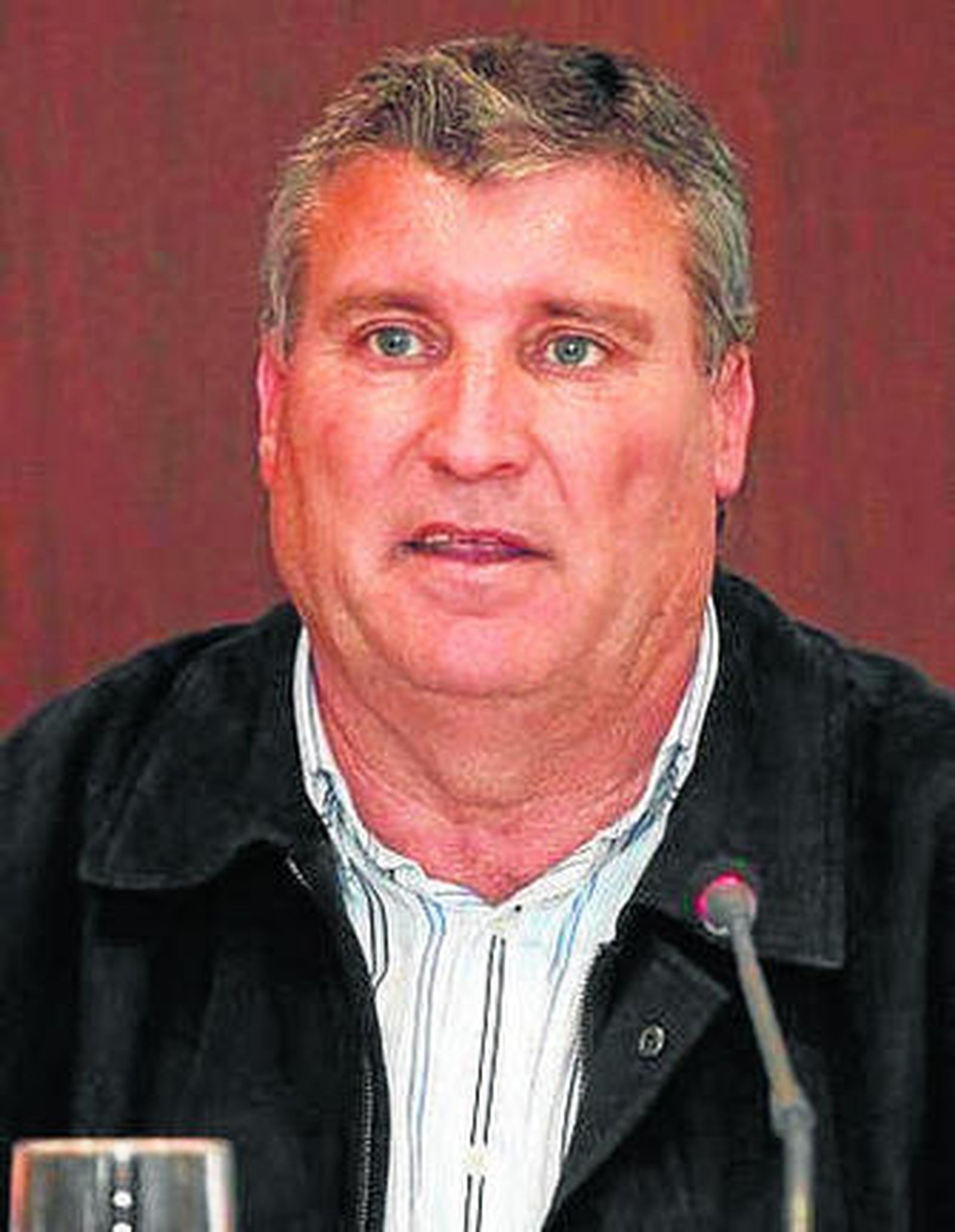 Juan Miguel Polo, alcalde, izquierda; y Miguel Ángel Gea (IU).