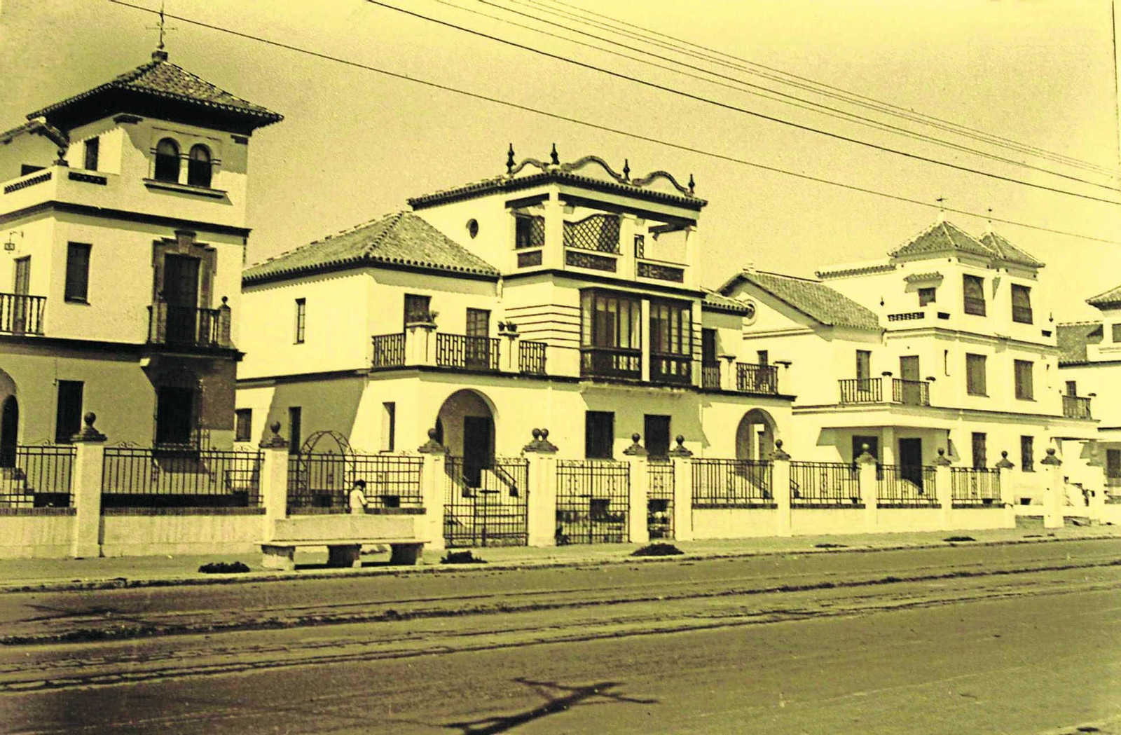 Los chalés de la Avenida Imágenes de Cádiz que nunca volverán a verse