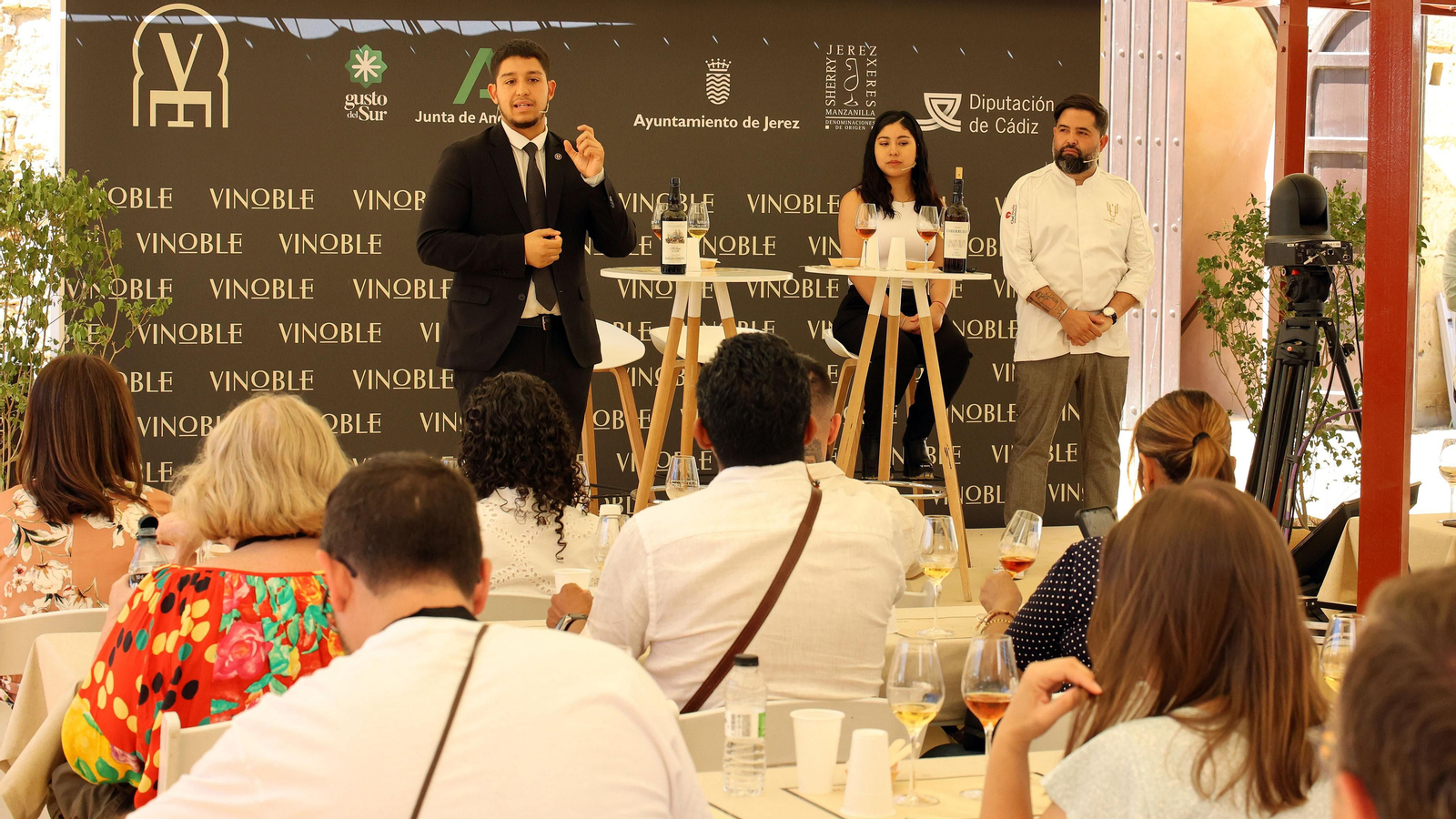 Imágenes del segundo día de Vinoble 2024 en Jerez