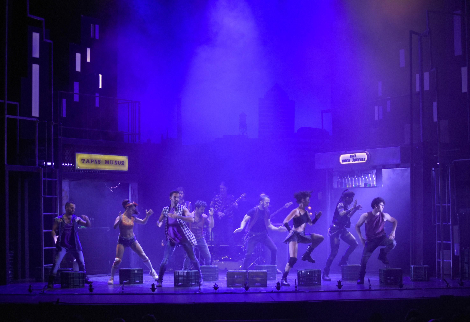 Una de los actuaciones de Mayumana en el Gran Teatro de Córdoba.