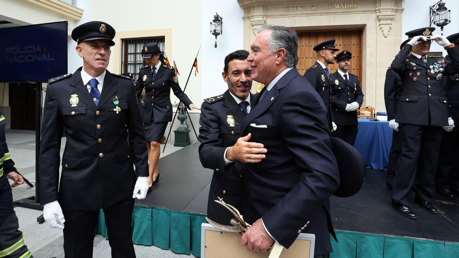 Imágenes del Día de la Policía Nacional en Jerez