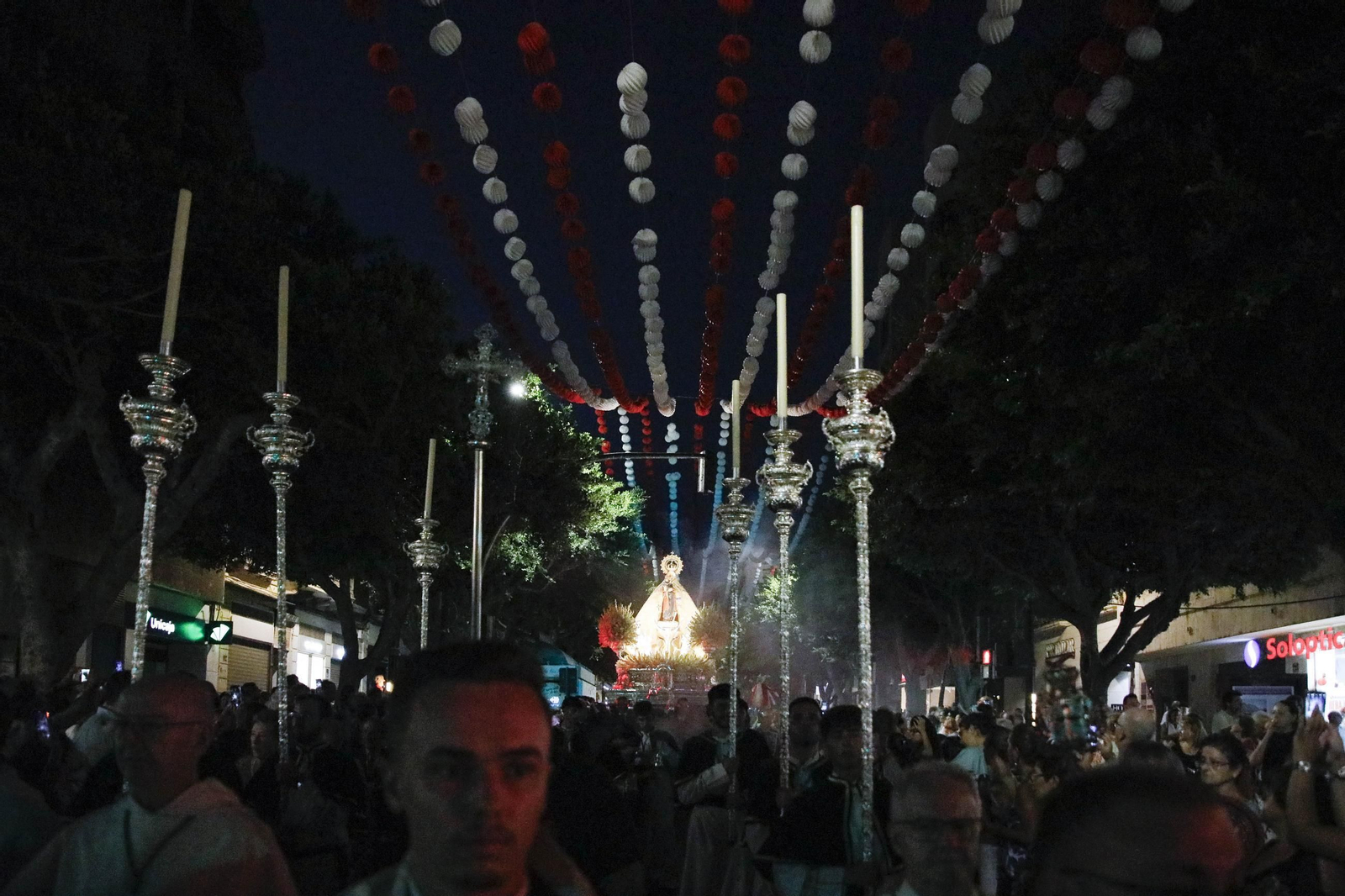 Las mejores imágenes de la procesión Stma. Virgen del Mar, acompañada por San Indalecio