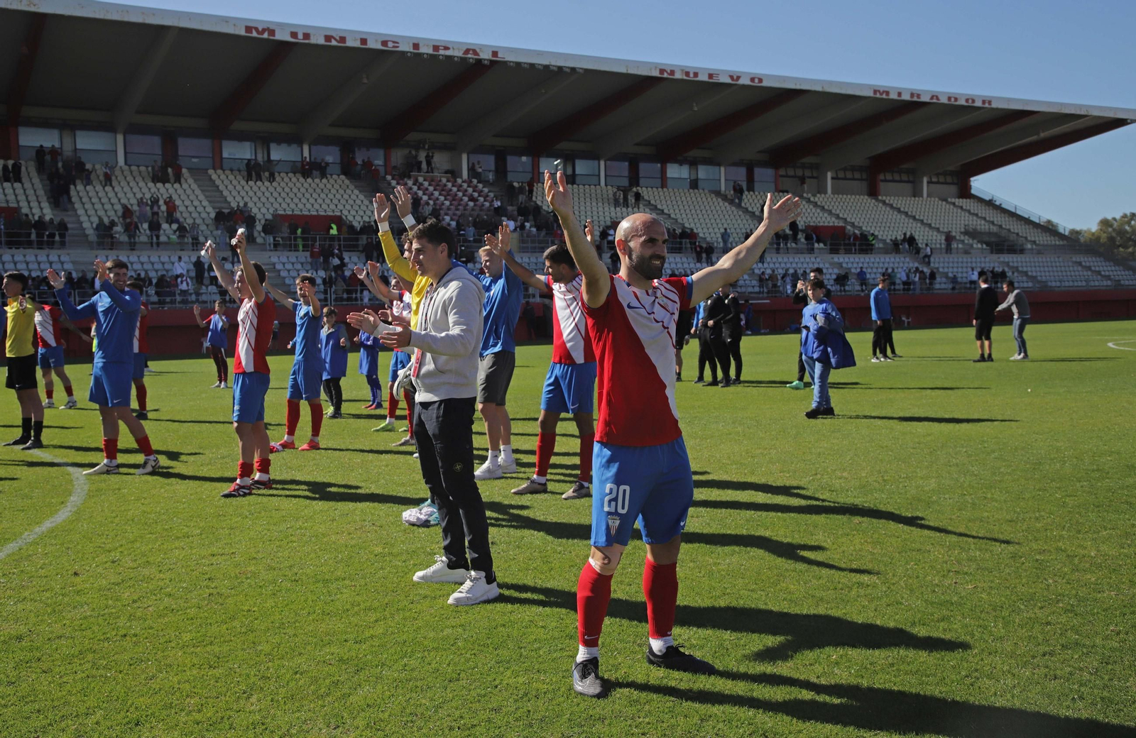 Las mejores fotos del Algeciras CF - Atlético de Madrid B de Primera Federación