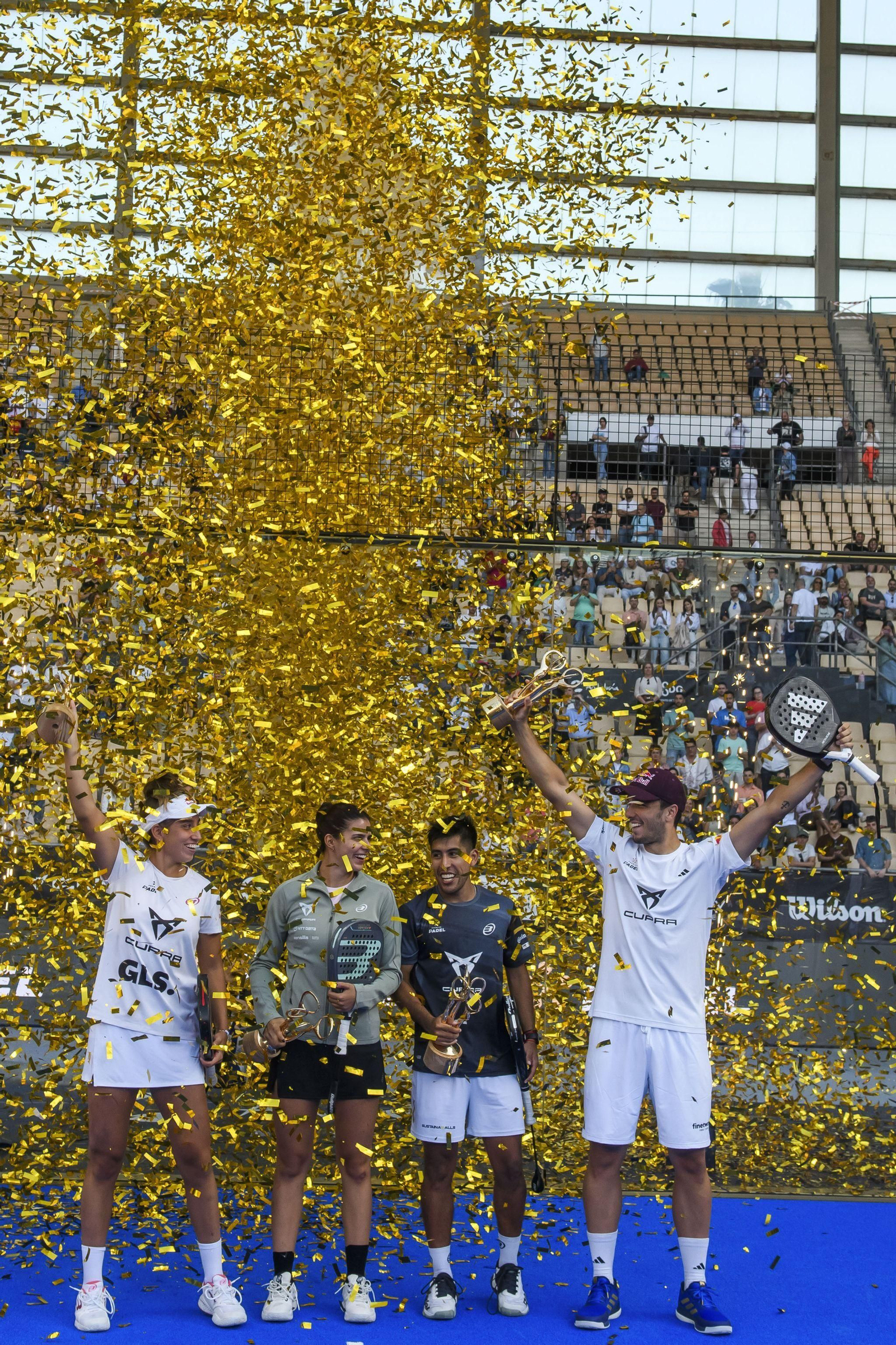 Las mejores fotos de las finales del pádel en el Estadio de la Cartuja