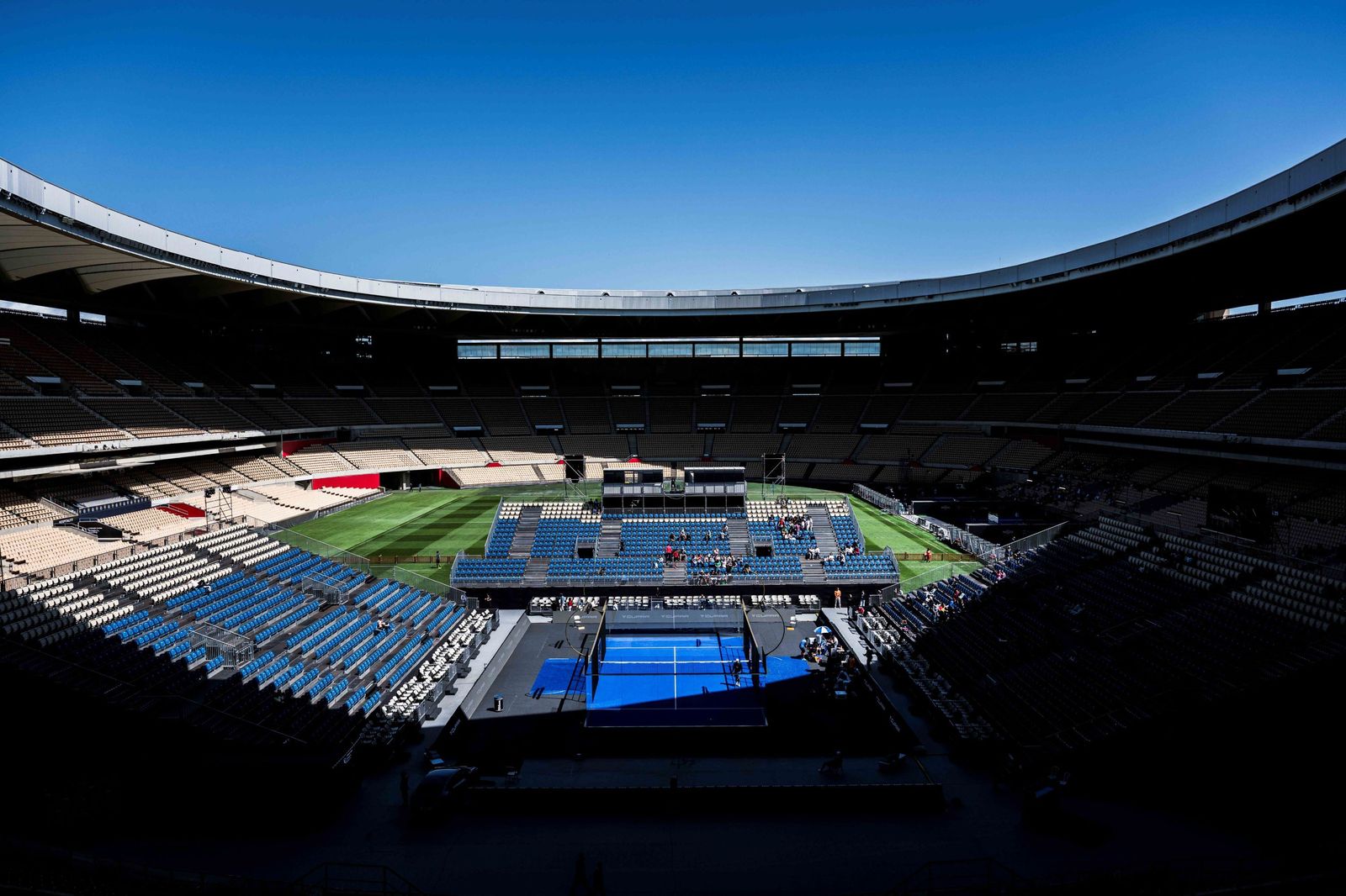 Así es la adaptación del Estadio de la Cartuja para el Premier Padel Andalucía Sevilla P2