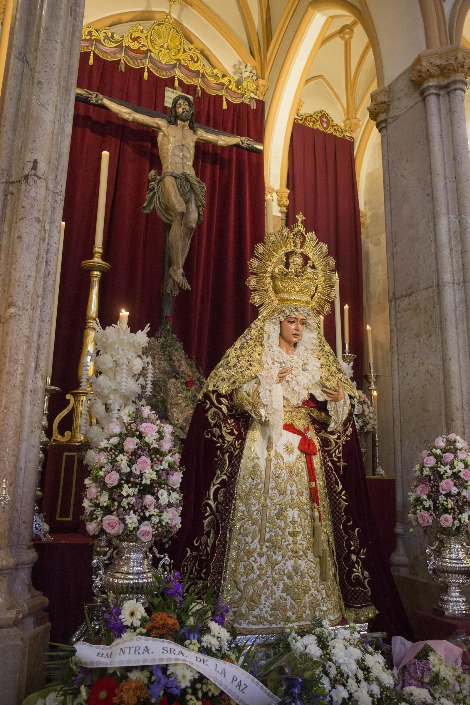 Las fotos del Domingo de Ramos, con largas colas en los templos