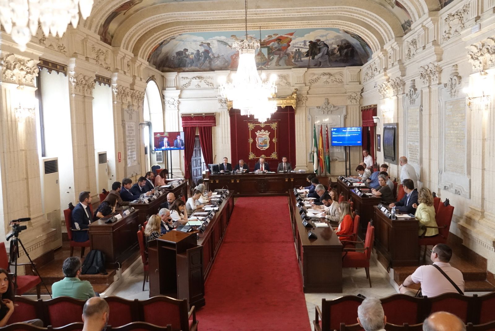 El pleno extraordinario celebrado en Málaga capital el pasado jueves