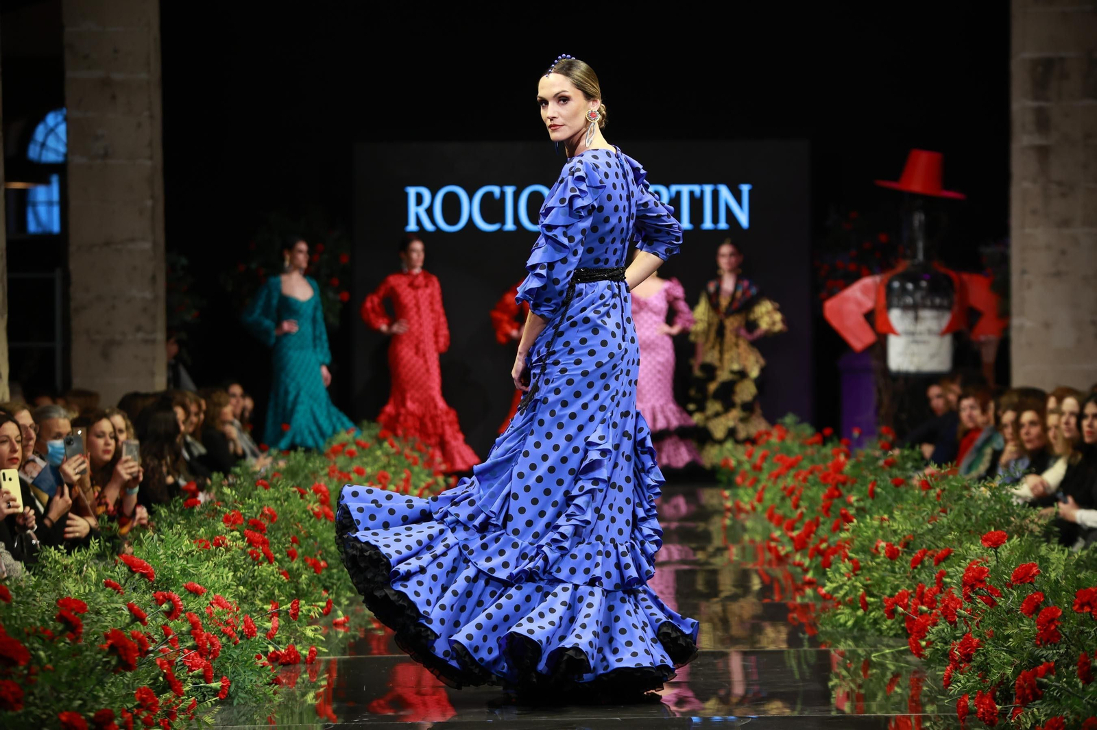 Desfile de Rocío Martín de Gitana en la Pasarela Flamenca Jerez Tío Pepe 2023