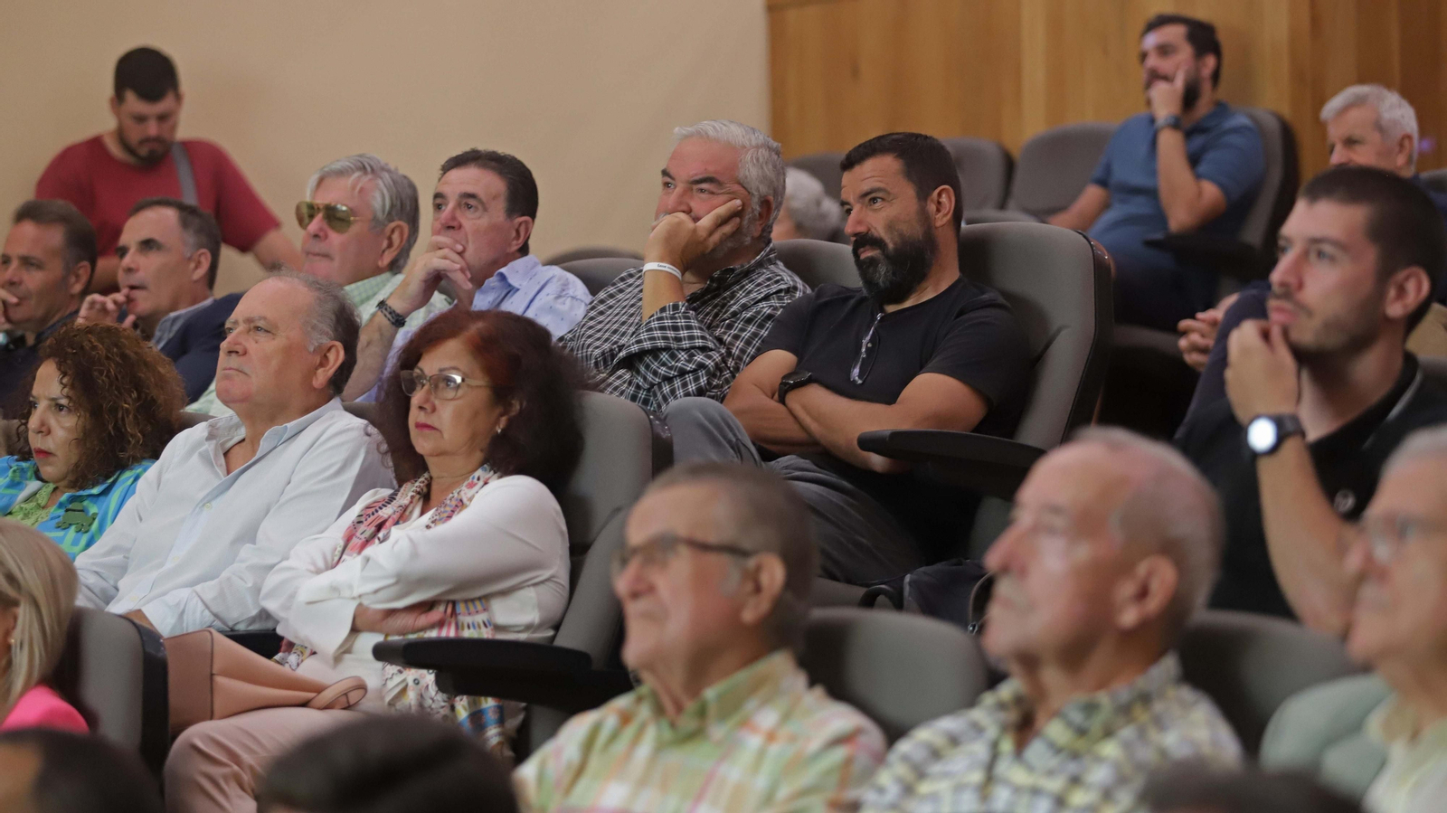 Fotos de la presentación del cuadro 'La Batalla de Algeciras' de Augusto Ferrer-Dalmau para el Puerto de Algeciras