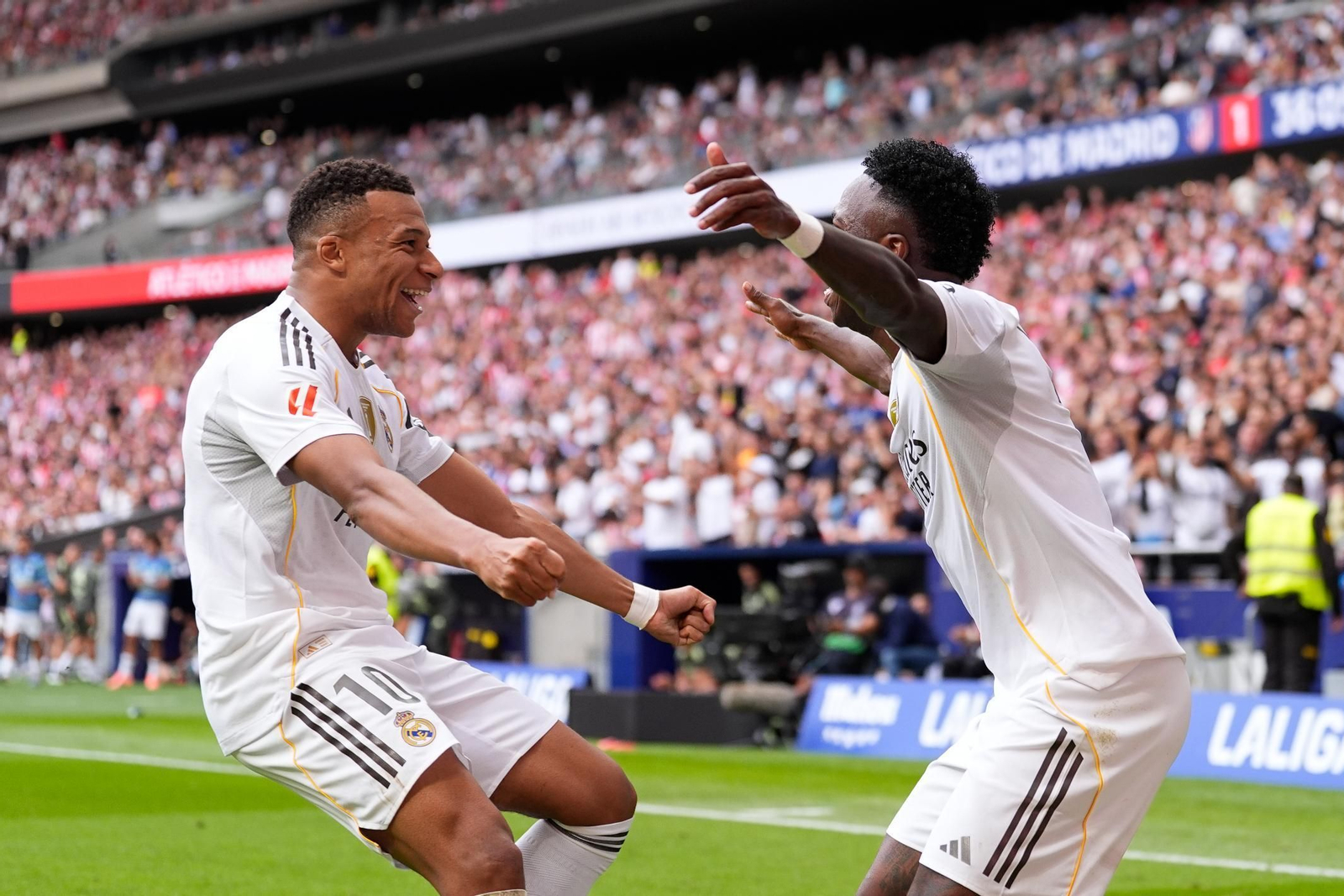 Las mejores fotos del Atlético - Real Madrid