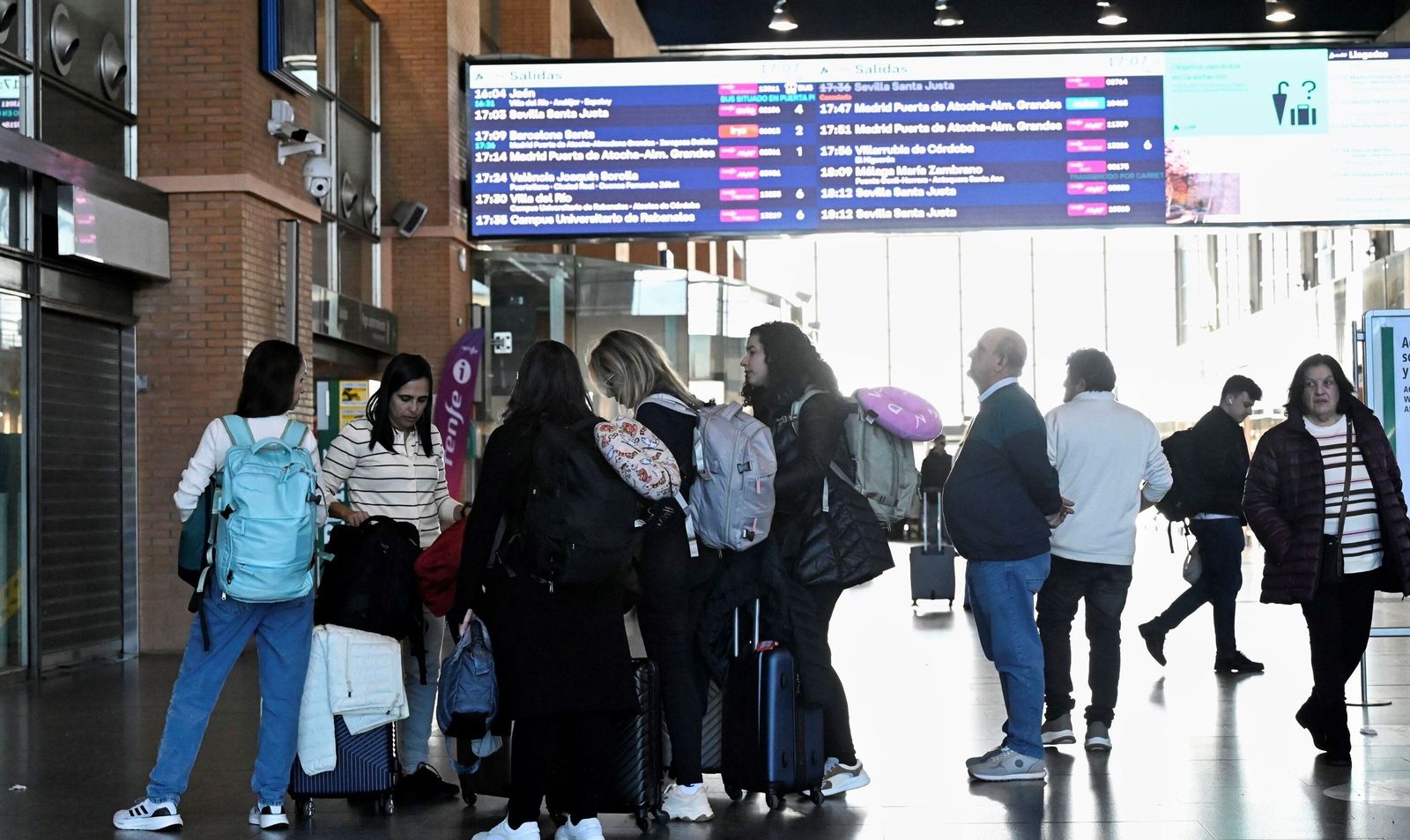 La estación de tren de Córdoba recupera la normalidad