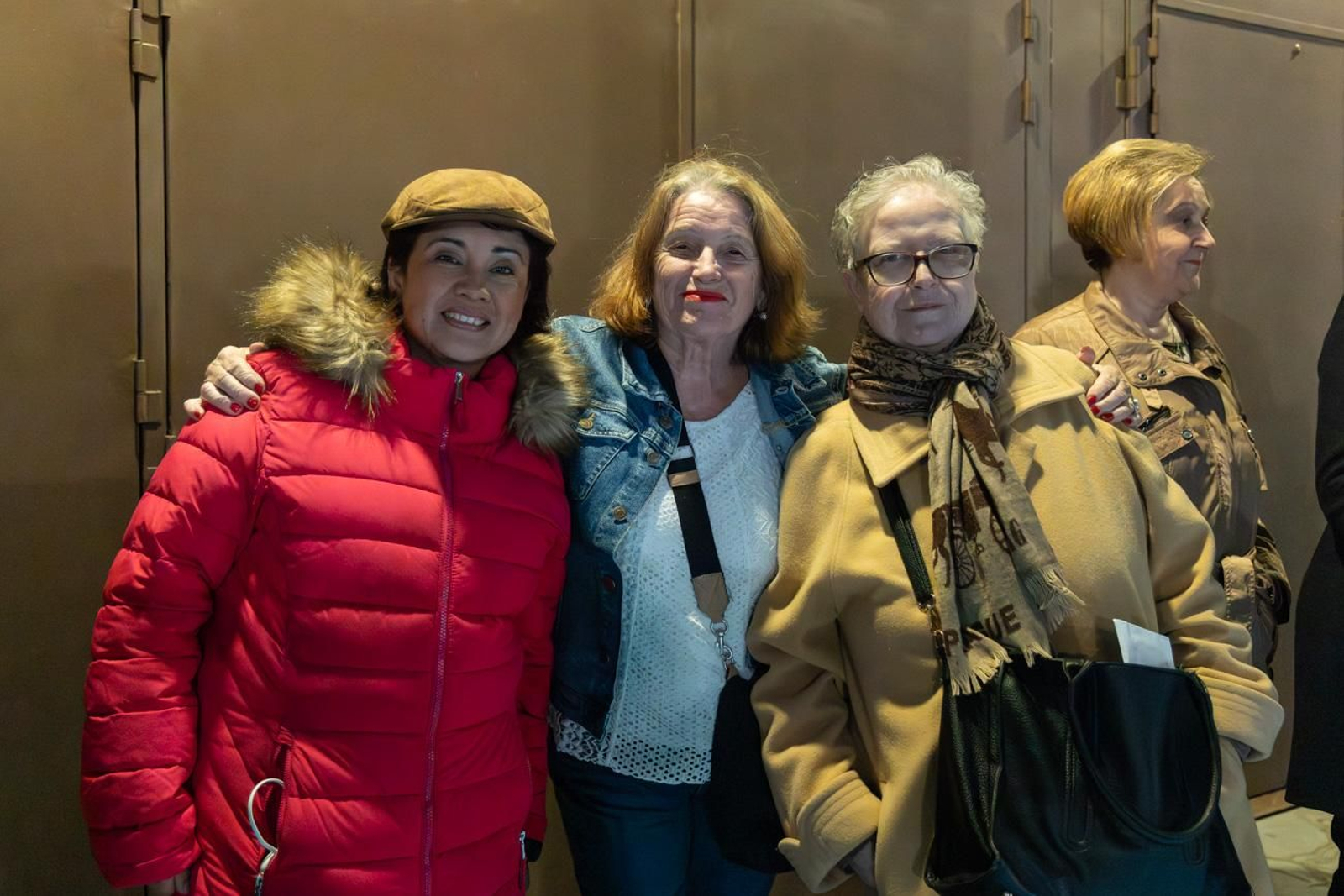 Así se disfruta en Jaén del concierto de Raphael, "Raphaelísimo"