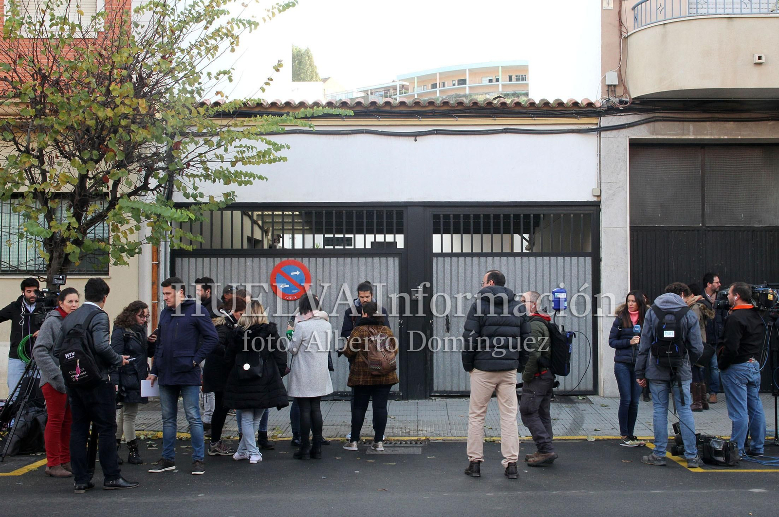 Bernardo Montoya, asesino de Laura Luelmo, en su salida de la Comandancia, en imágenes