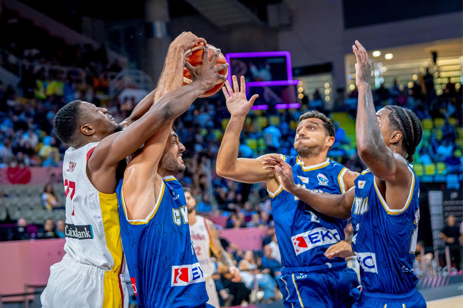 Las fotos del Chipre - España de baloncesto